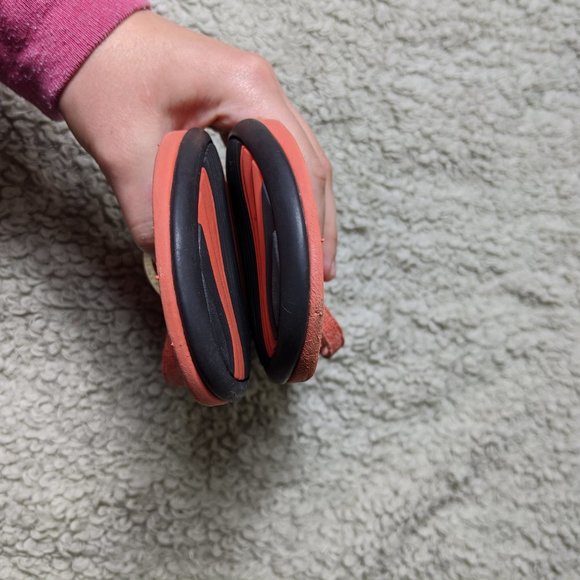 Vionic Karina Slip On Thong Sandles in Orage sz 9 - Picture 7 of 9